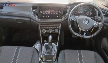 
										VW T-ROC 1.5 TSI full									