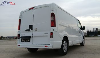 
										Vauxhall Vivaro 1.6 CDTi 115 LWB Sportive full									