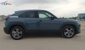 
										Mazda MX-30 e-SKYACTIV-G full									