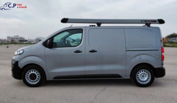
										Vauxhall Vivaro 1.5D full									