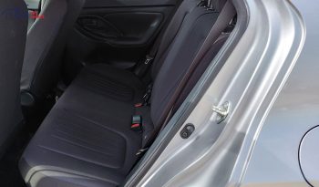 
										Toyota Yaris Cross Hybrid X full									