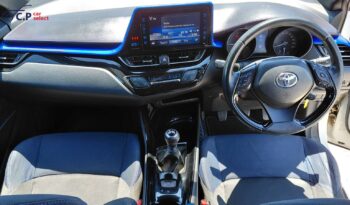 
										TOYOTA C-HR 1.2L full									