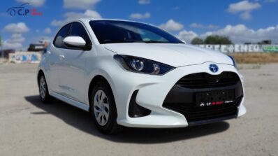 toyota-yaris-hybrid-2022-hatchback-j160-11