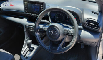 
										Toyota Yaris Hybrid full									