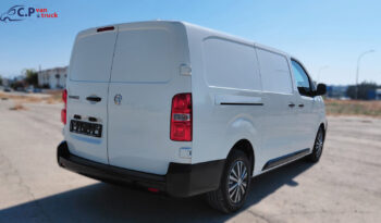 
										VAUXHALL VIVARO 2.0L full									